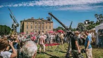The importance of portable toilets at TV and movie locations